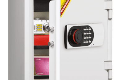 WALL AND FLOOR SAFES